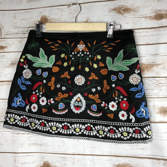 Dresses & Skirts - A-Line floral embroidered mini skirt